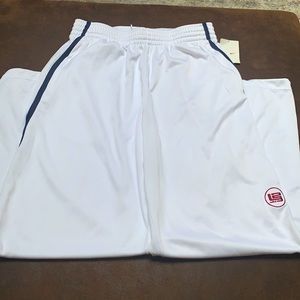 Nike Size LG Lebron relaxed sweatpants.